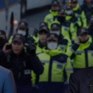 Ngồi ghế gãy, Cựu tổng thống Hàn đối diện án trảm, Cựu tịch Võ V Thưởng đối diện nhà giam!