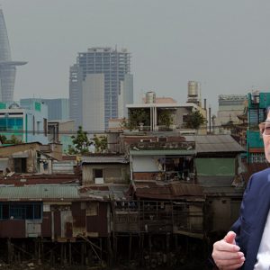 Ông Thủ tướng, bản thân yếu kém nhưng mắn mỏ thuộc hạ