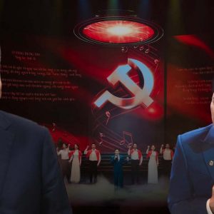 歌手英俊（Anh Tú）与歌曲《致党》：在威信跌至谷底时试图“拯救”苏林？